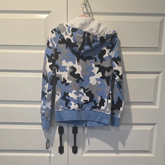 NWT: Thumb United The Jamie Hoodie Sizes: S, Lg, XL, 2X - Picture 7 of 9